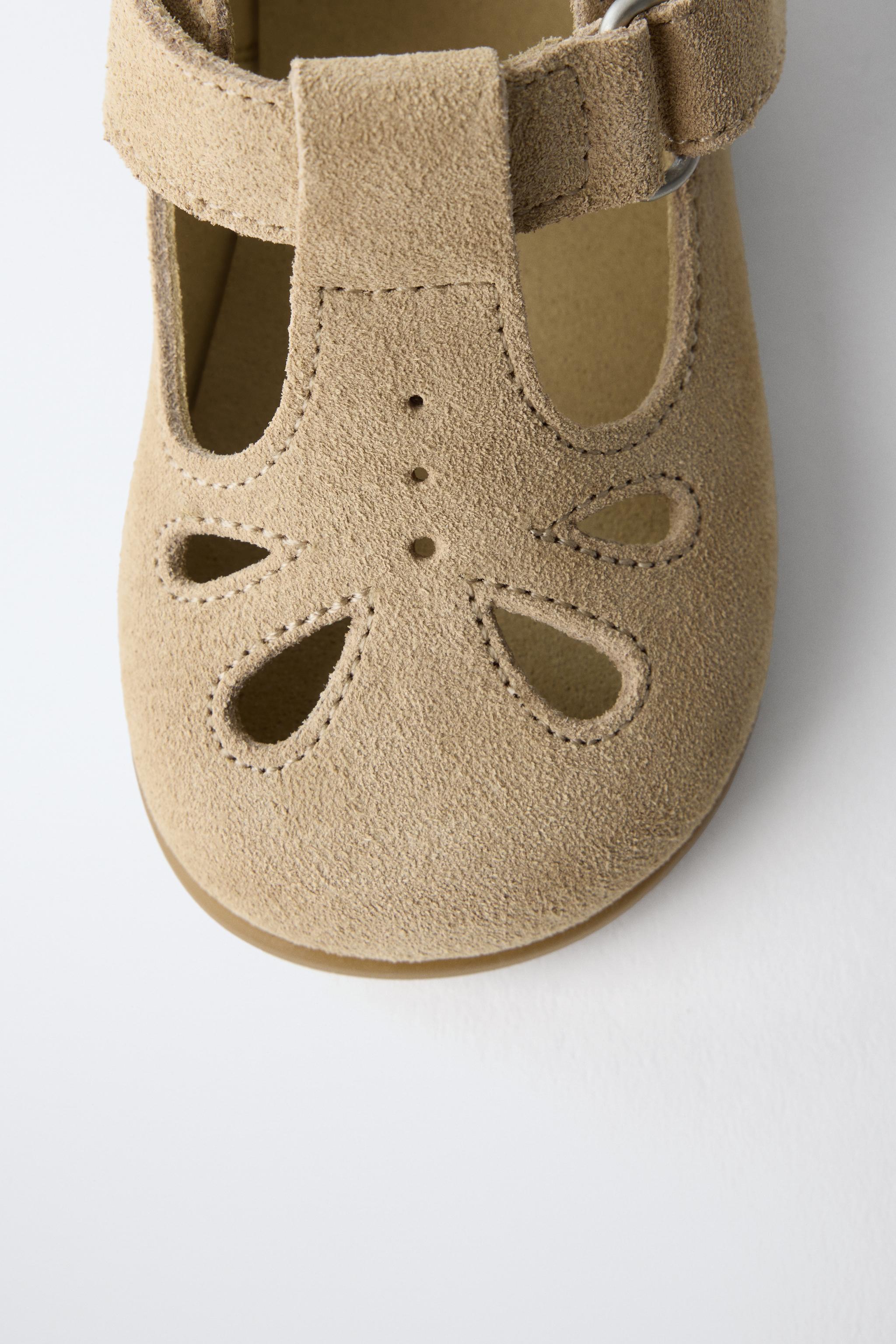 LEATHER SHOES